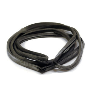 T1 -67 Beetle Bug Door Seal Right