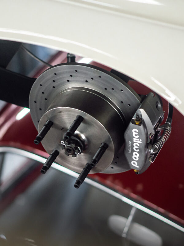 T1 Titan Wilwood 4 Pot Beetle Ghia -65 Link Pin 5x130 Porsche Front Disk Brake Conversion Kit